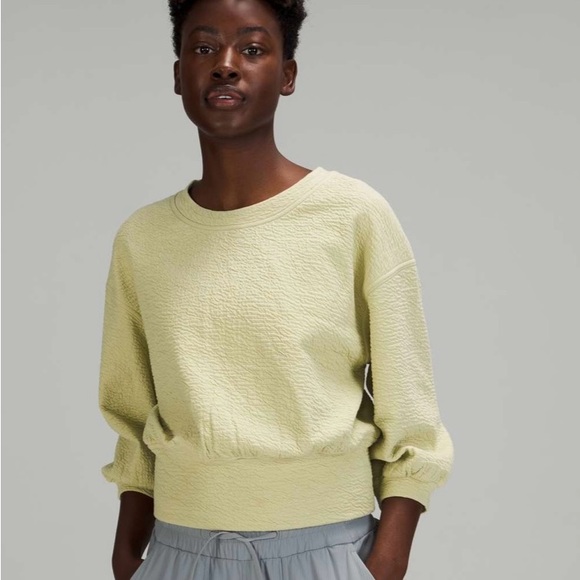 Lululemon Textured Crewneck Pullover size 10 dew green - Picture 3 of 8